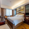 Отель Vienna Hotel Jingxi Zhongshan Park, фото 2
