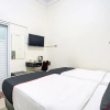 Отель Capital O 92417 Sawahan Residence Syariah, фото 3