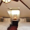 Отель Brockamour Manor Niagara-on-the-Lake в Ниагара-он-те-Лейке