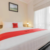Отель RedDoorz Syariah Plus @ Jatibening, фото 7