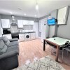 Отель Remarkable 1-bed Apartment in High Wycombe, фото 9