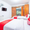 Отель Oyo 943 Hotel Azalea Syariah, фото 5