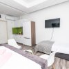 Отель Modern Apartment in the Heart of the City Center!, фото 11