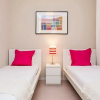 Отель Trendy 3 Bed Flat in Central Area, фото 5