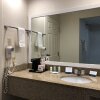 Отель Econo Lodge Inn & Suites, фото 7