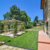 Отель Stunning Home in Arezzo With 5 Bedrooms, Jacuzzi and Wifi, фото 16