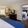 Отель Holiday Inn Express and Suites Moultrie, an IHG Hotel, фото 3