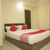 Отель OYO 24810 Silver Crescent, фото 19