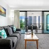 Отель Broadbeach on the Park 2 Bedroom Apartment, фото 10