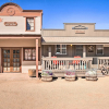 Отель Western-style Phoenix Home: 15 Mi to Lake Pleasant, фото 1