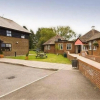Отель Premier Inn Farnborough West - Southwood, фото 10