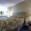 Отель Americas Best Value Inn Port Jefferson Station Long Island, фото 5