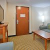 Отель Holiday Inn Express Hotel & Suites Fredericksburg, an IHG Hotel, фото 21