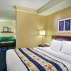 Отель SpringHill Suites Detroit Southfield, фото 2