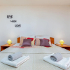 Отель Nice Home in Valbandon with Hot Tub, WiFi & 2 Bedrooms, фото 12