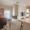 Отель Craigshire Suites - Arlington, фото 25