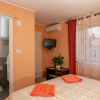 Отель Rooms Edna, фото 2