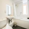 Отель Coventry Luxury Townhouse City Centre Private Parking Sleeps 9 by EMPOWER HOMES rates incl VAT, фото 10