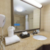 Отель Hampton Inn Suites Jacksonville Airport, фото 8