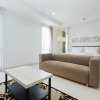 Отель Luxury Studio Room at Azalea Suites Apartment, фото 3