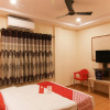 Отель OYO 12064 Vamsi Krishna, фото 14