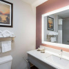 Отель La Quinta Inn & Suites by Wyndham Mobile - Daphne, фото 9
