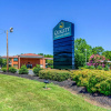 Отель Quality Inn & Suites Creedmor - Butner, фото 1
