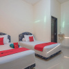 Отель RedDoorz near Living Plaza Balikpapan 2, фото 2