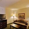 Отель Holiday Inn Express Hotel & Suites Oshkosh-Sr 41, фото 36