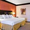Отель Quality Inn & Suites Oakwood Village - Cleveland South, фото 35
