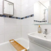 Отель Cosy 1 Bedroom Apartment in Stockwell - Zone 2, фото 8