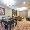 Отель Wyndham Surabaya City Centre, фото 6