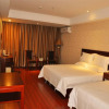 Отель GreenTree Inn Taizhou Taixing East Guoqing Road RT Mart Business Hotel, фото 3