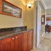 Отель Kapalua Golf Villas by KBM Resorts, фото 2