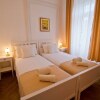 Отель Golden Rooms Bed & Breakfast, фото 2