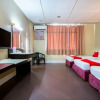 Отель OYO 89997 Kurnia Hotel, фото 14
