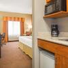 Отель Holiday Inn Express Hotel & Suites Muncie, an IHG Hotel, фото 24