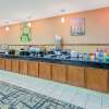 Отель La Quinta Inn & Suites by Wyndham Lawton / Fort Sill, фото 18