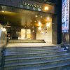 Отель Shinsaibashi Lions Rock в Осаке