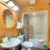 Отель Gatlinburg Cabin w/ Hot Tub ~ 11 Miles to Downtown, фото 10