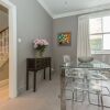 Отель Beautiful 2 Bed Terrace House In Camden, фото 12