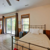 Отель Bryson City Getaway: Private Hot Tub & Scenic View, фото 3