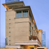 Отель Majestic Court Sarovar Portico - A Sarovar Hotel, фото 1