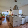 Отель Charming Paint House Apartment in Pestana, фото 9