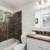Отель Lower Beach Front Escape Unit A, фото 19