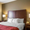 Отель Quality Suites, фото 6