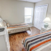 Отель Perfect Family South Facing Pool Sun All Day! 4 Bedroom Home, фото 20