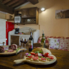 Отель Typical Charming With Chianti View at Marioli, фото 8