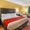 Отель Econo Lodge Rothschild, фото 22