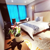 Отель New Dynasty Hotel, фото 2